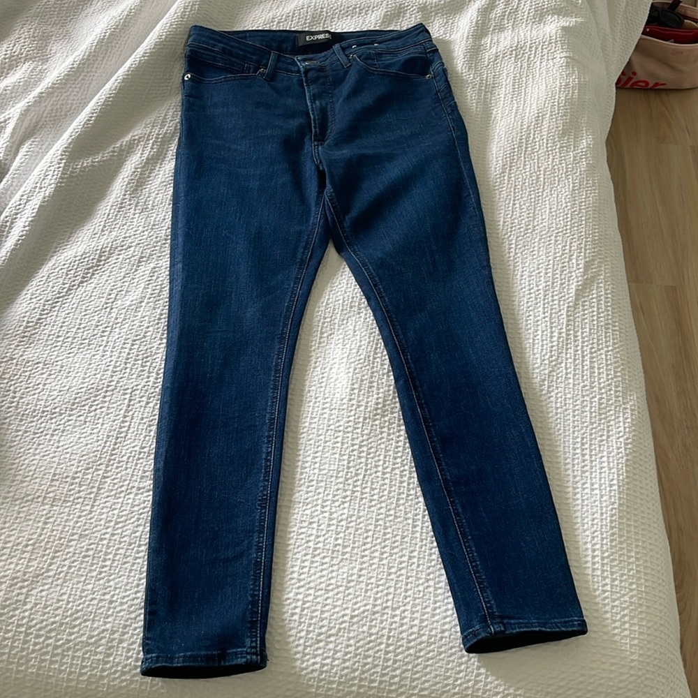 EXPRESS High Rise Ankle Legging